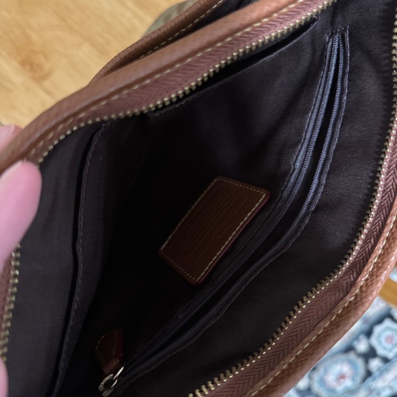 Coach Signature File Cross Body Bag - Picture 5 of 5